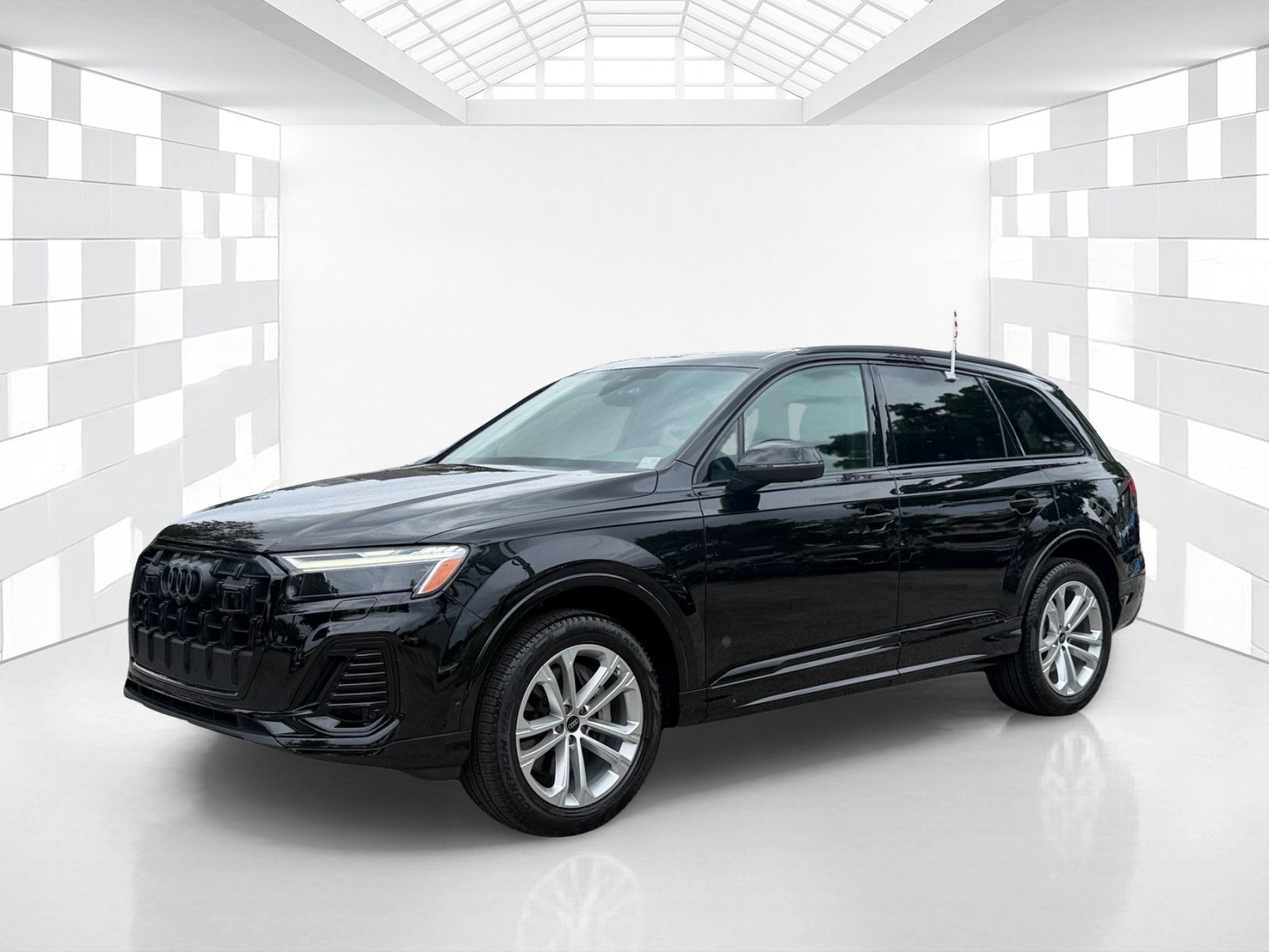 2025 Audi Q7 Premium Plus