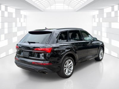 2025 Audi Q7 Premium Plus