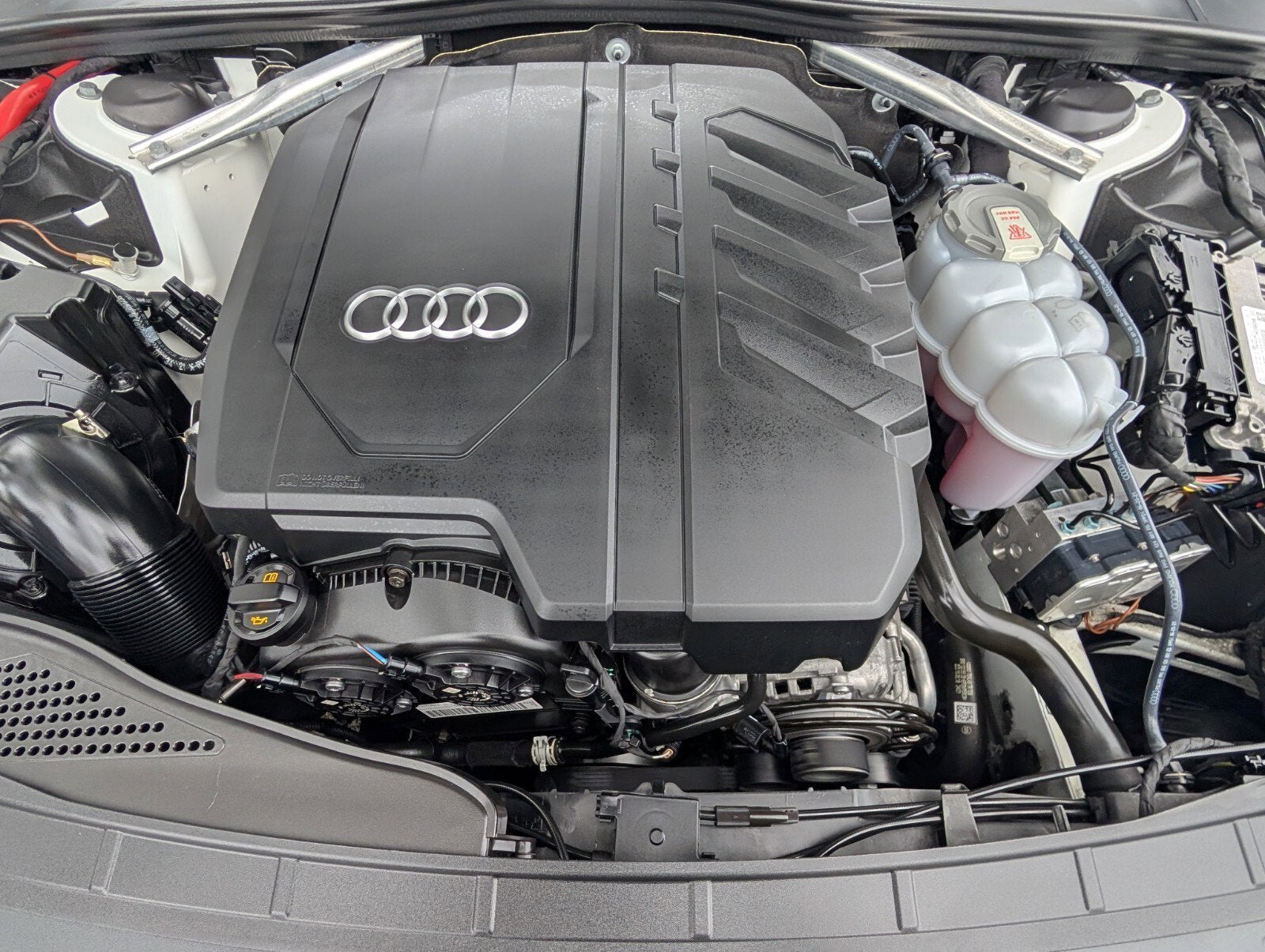 2022 Audi A4 Sedan Premium Plus