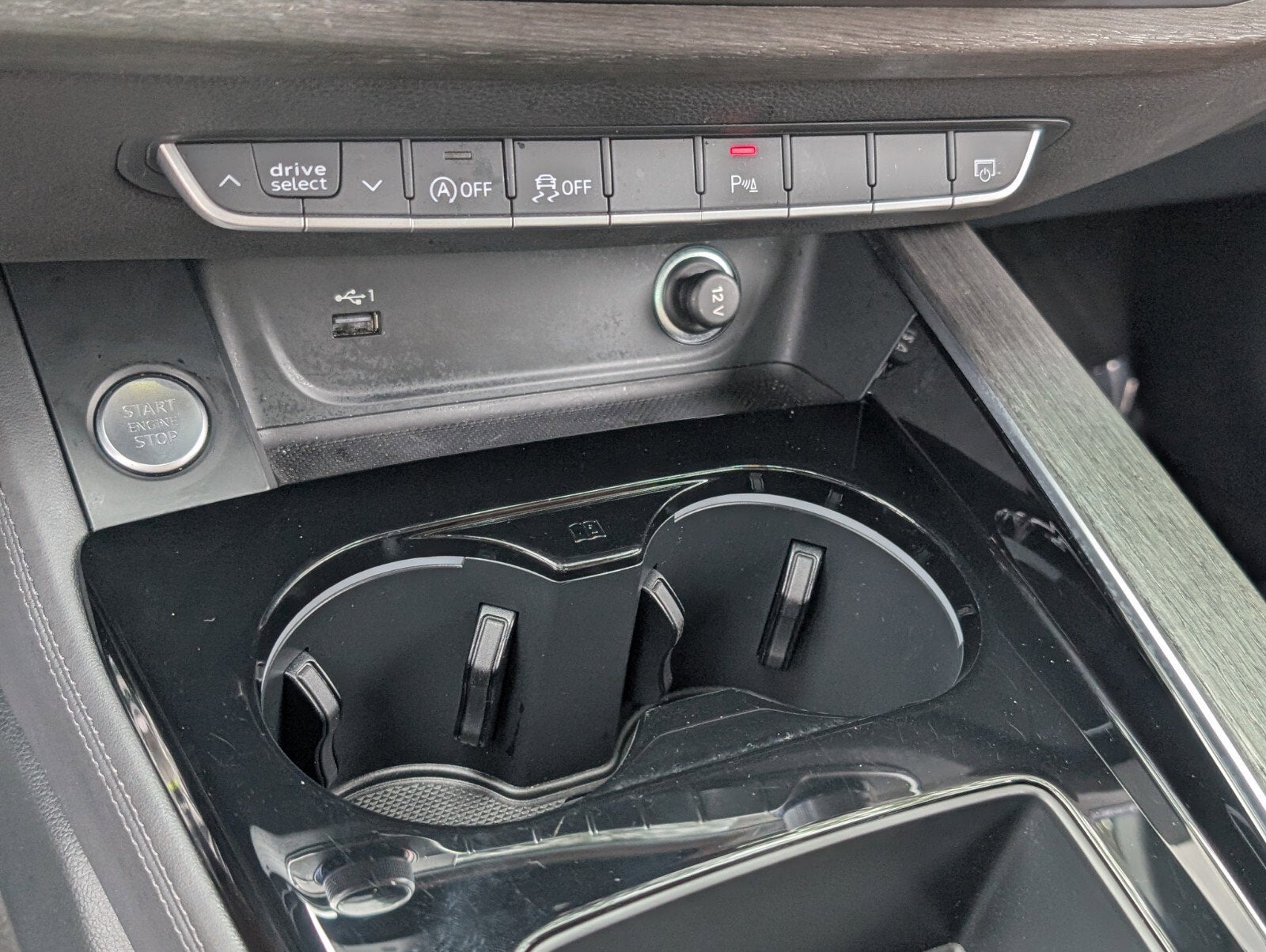 2022 Audi A4 Sedan Premium Plus