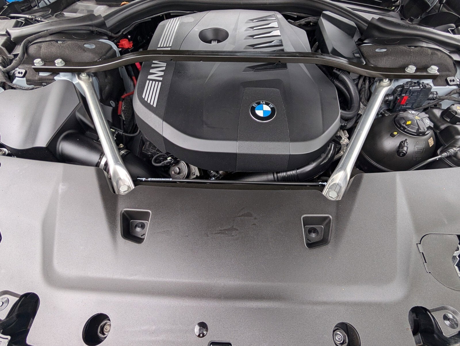 2023 BMW 7 Series 740i