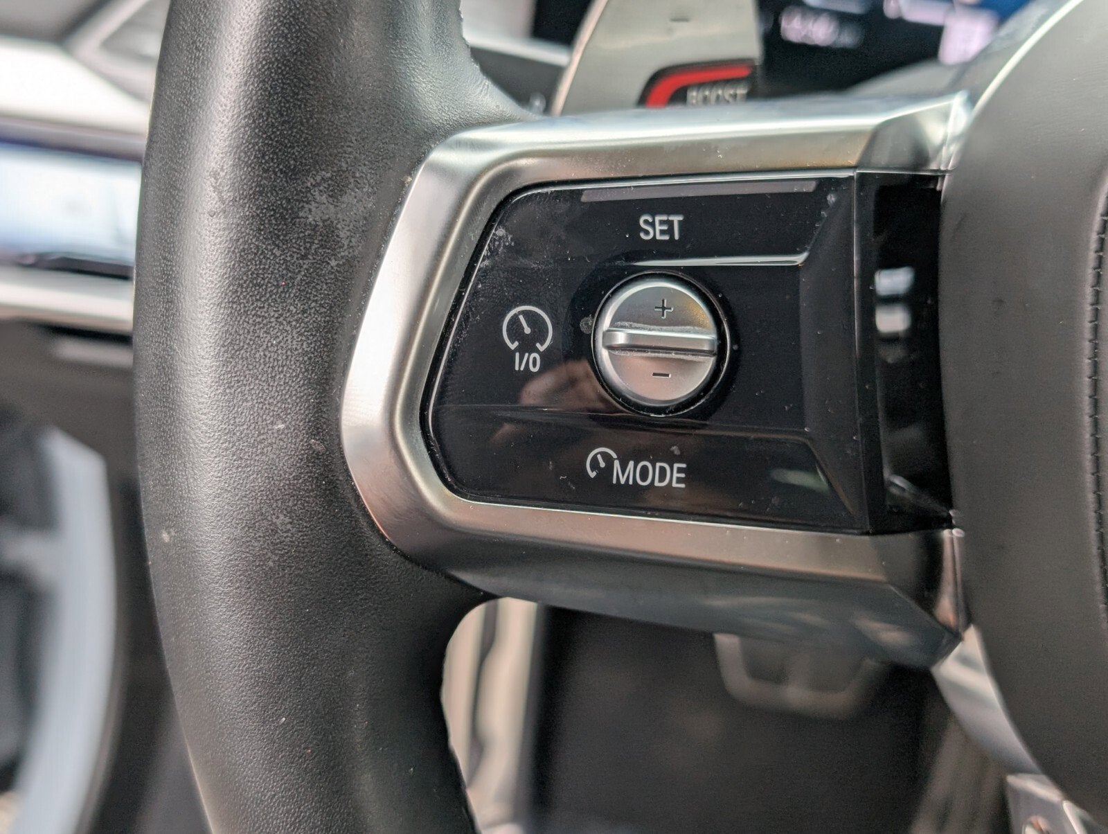 2023 BMW 7 Series 740i