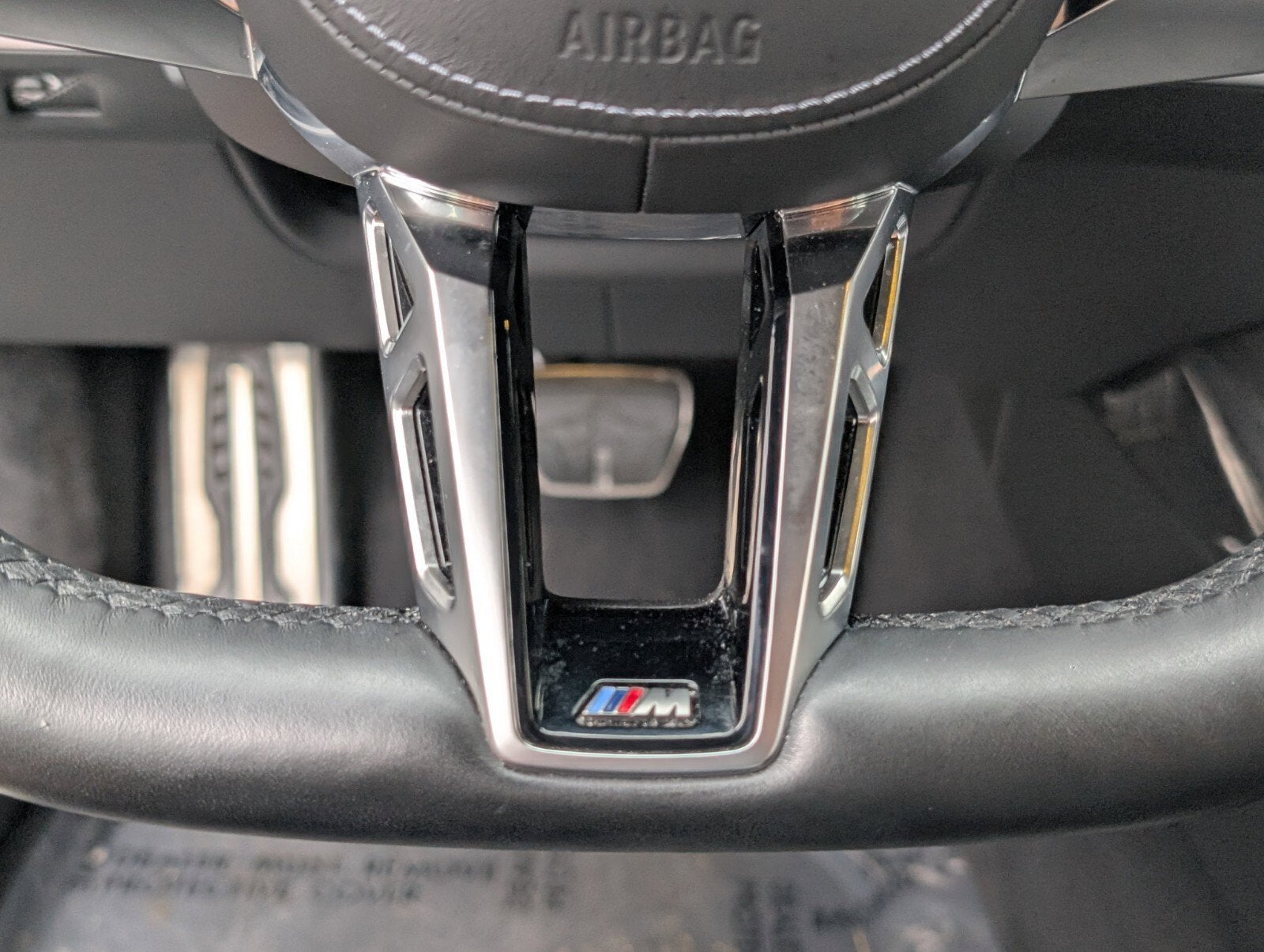 2023 BMW 7 Series 740i