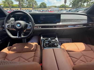 2023 BMW 7 Series 740i