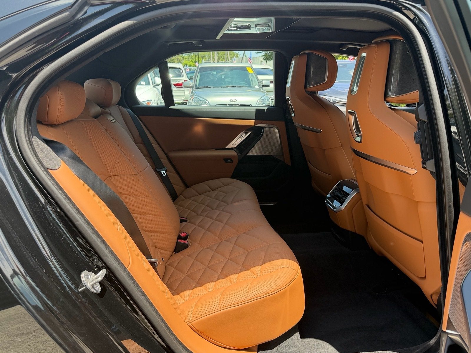 2023 BMW 7 Series 740i