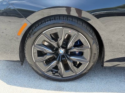 2023 BMW 7 Series 740i