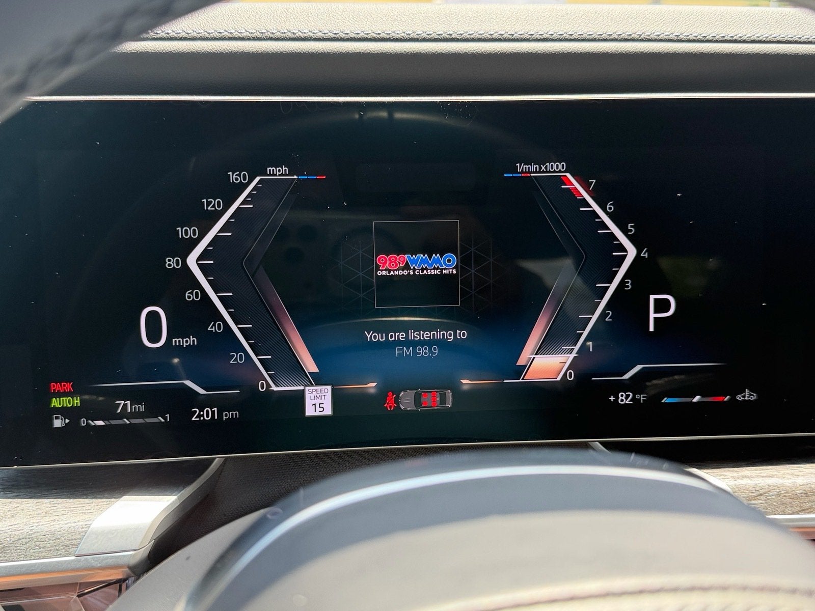 2023 BMW 7 Series 740i