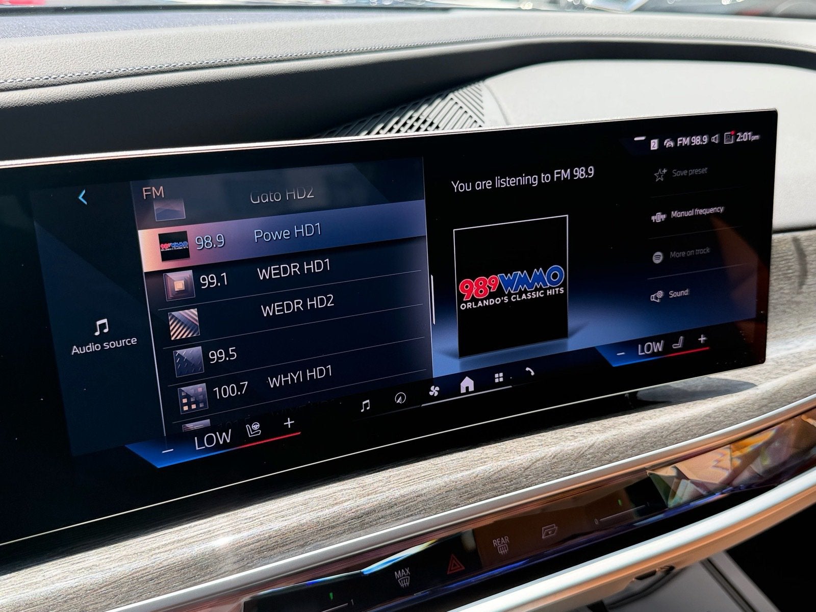 2023 BMW 7 Series 740i