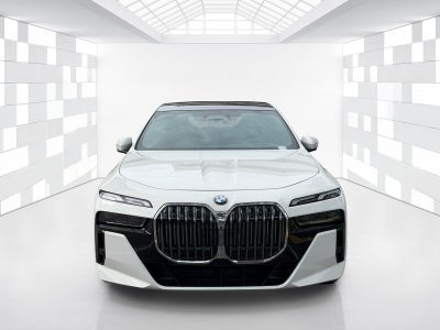 2025 BMW 7 Series 740i xDrive