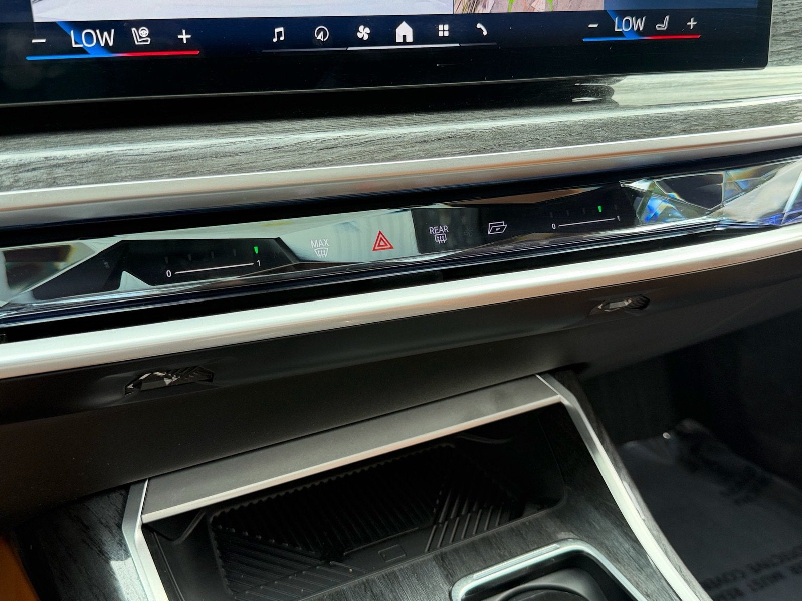 2025 BMW 7 Series 740i xDrive