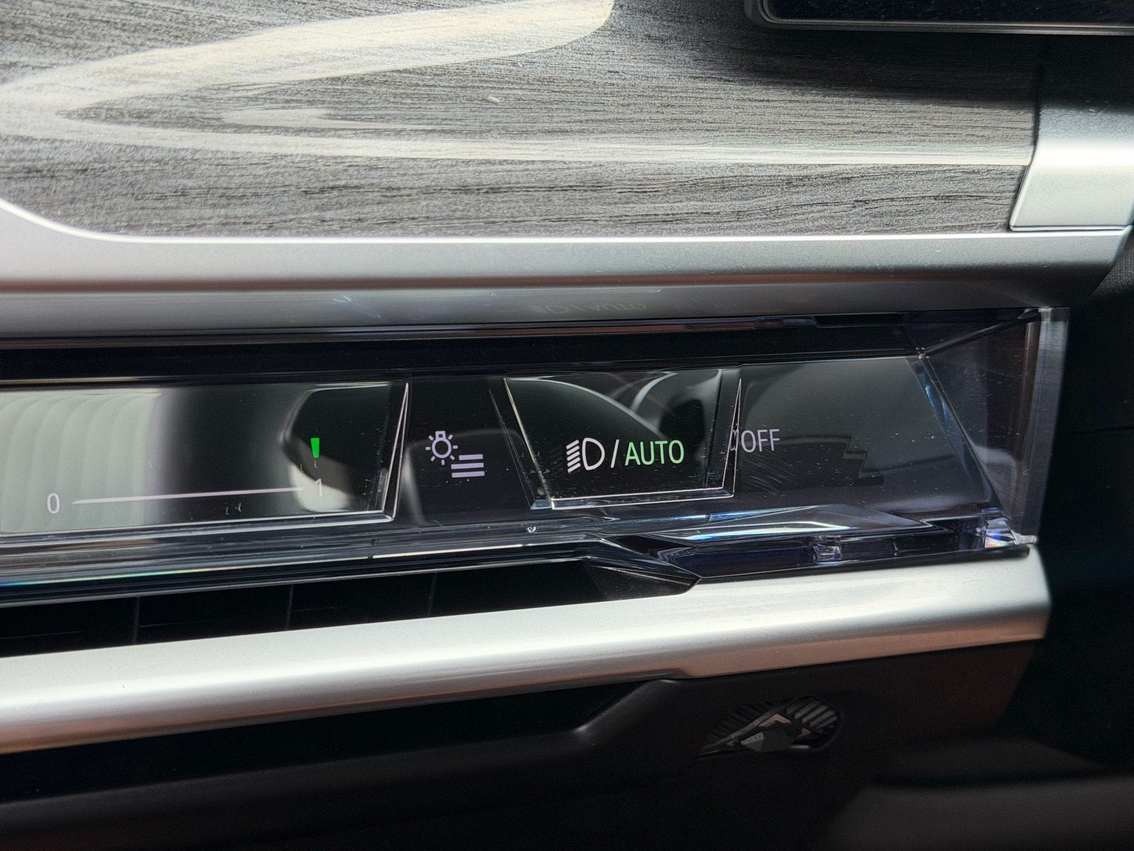 2025 BMW 7 Series 740i xDrive