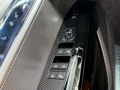 2025 BMW 7 Series 740i xDrive