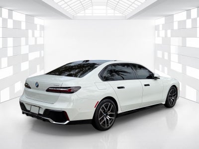2025 BMW 7 Series 740i xDrive