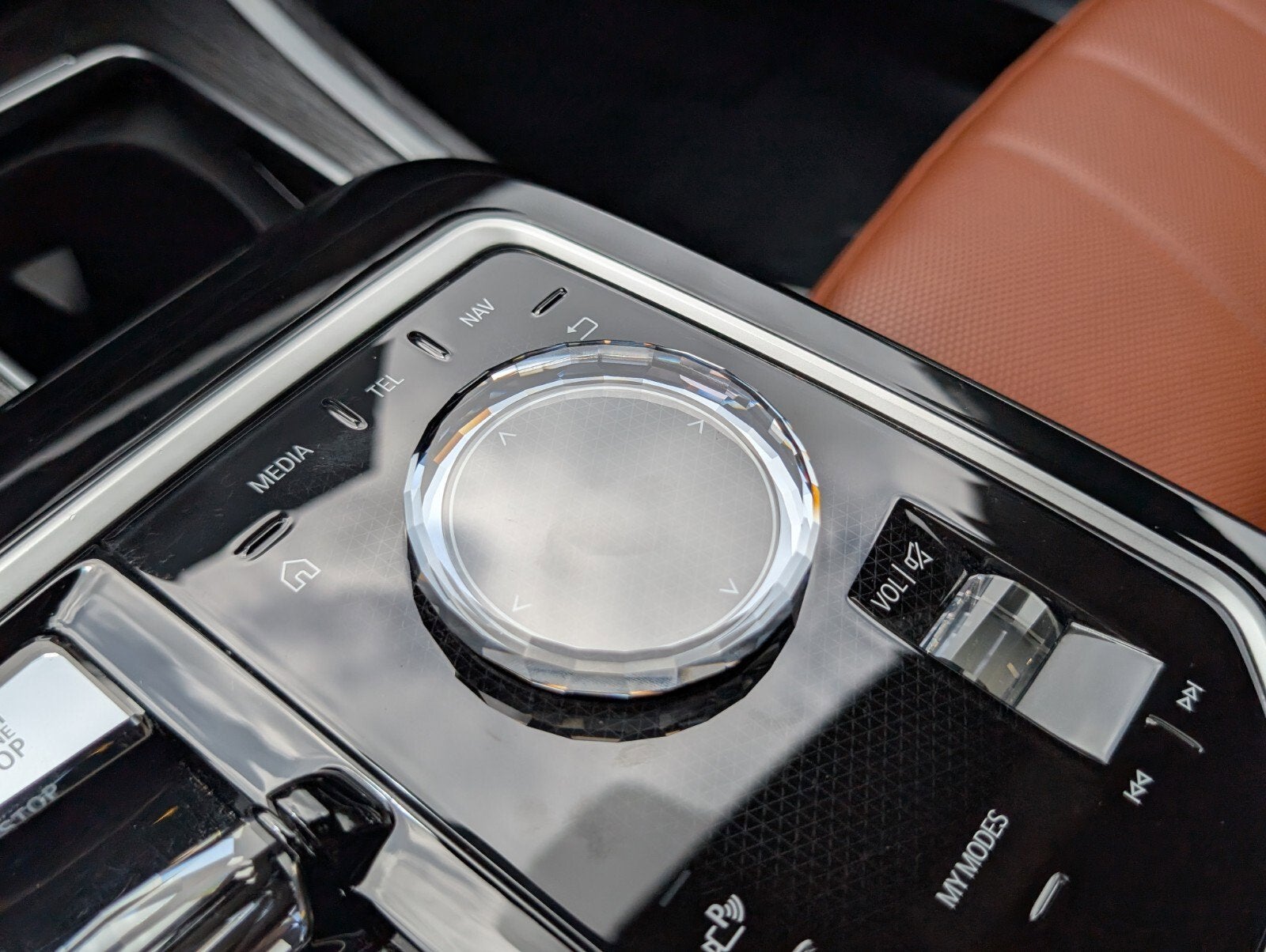 2024 BMW 7 Series 760i xDrive