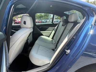 2024 BMW 5 Series 530i