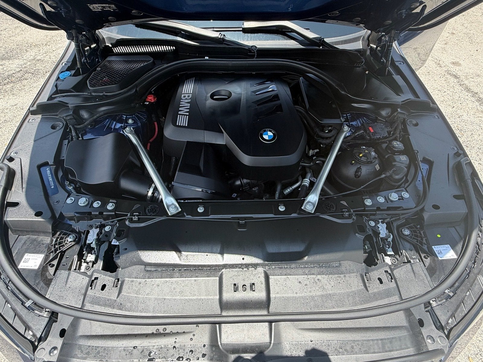 2024 BMW 5 Series 530i