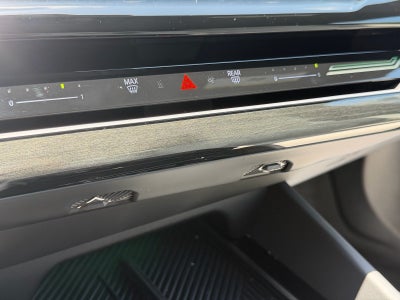 2024 BMW 5 Series 530i