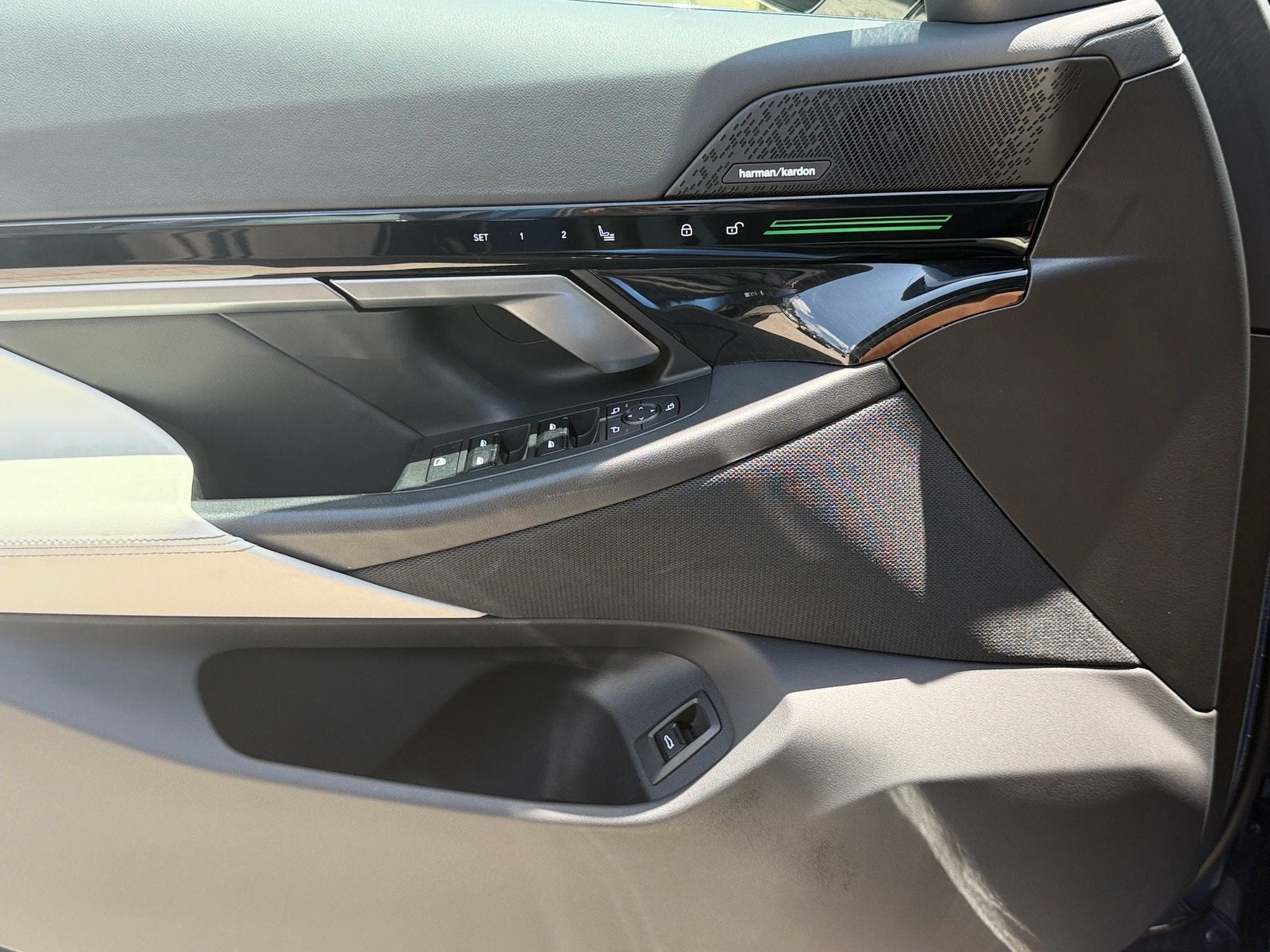2024 BMW 5 Series 530i
