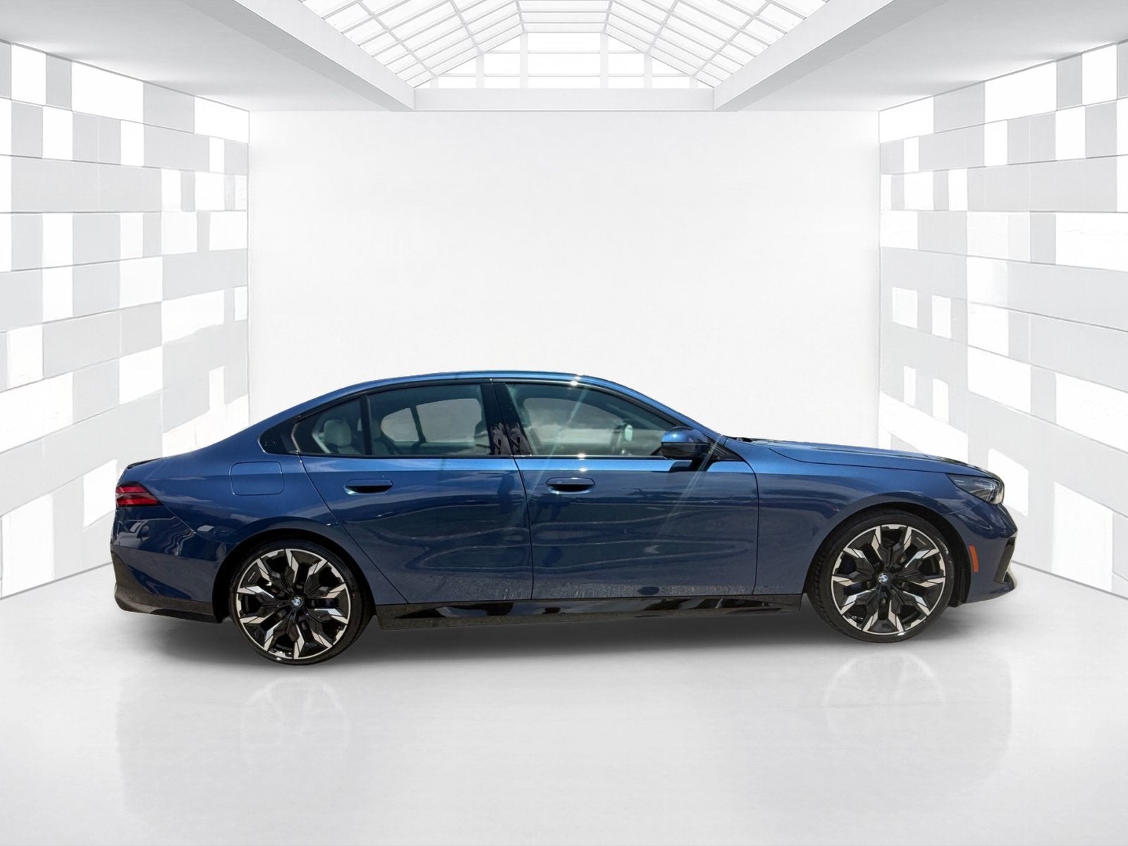 2024 BMW 5 Series 530i