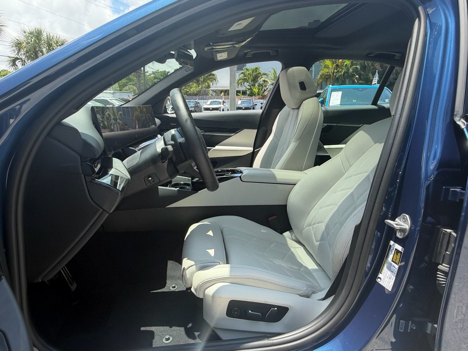 2024 BMW 5 Series 530i