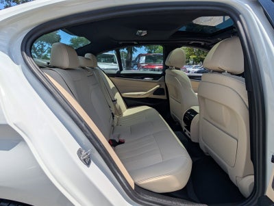 2023 BMW 5 Series 530i