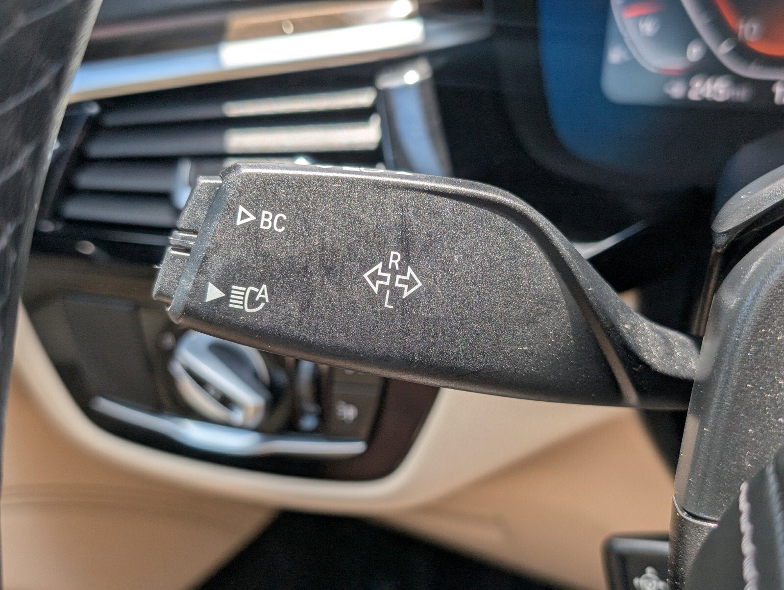 2023 BMW 5 Series 530i