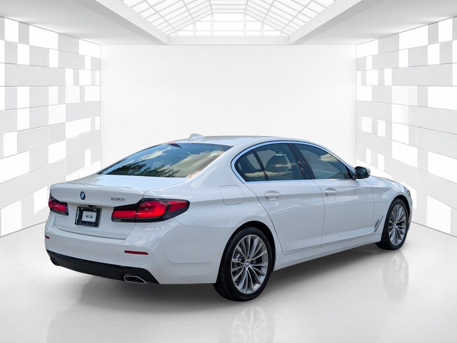 2023 BMW 5 Series 530i