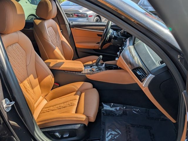 2023 BMW 5 Series 530i