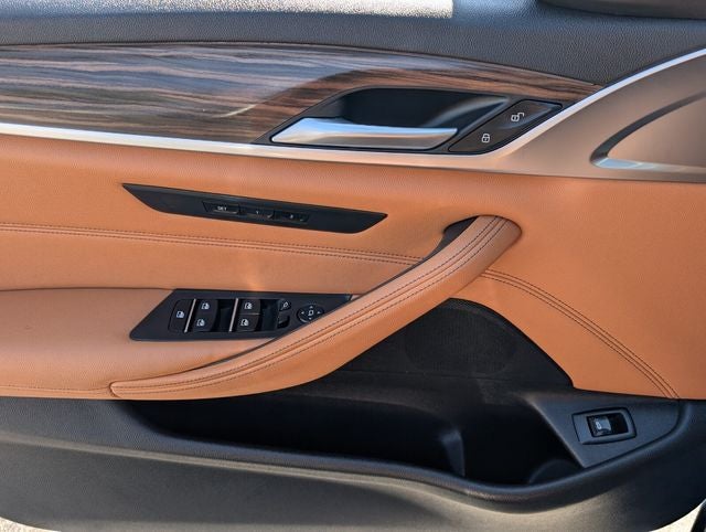 2023 BMW 5 Series 530i