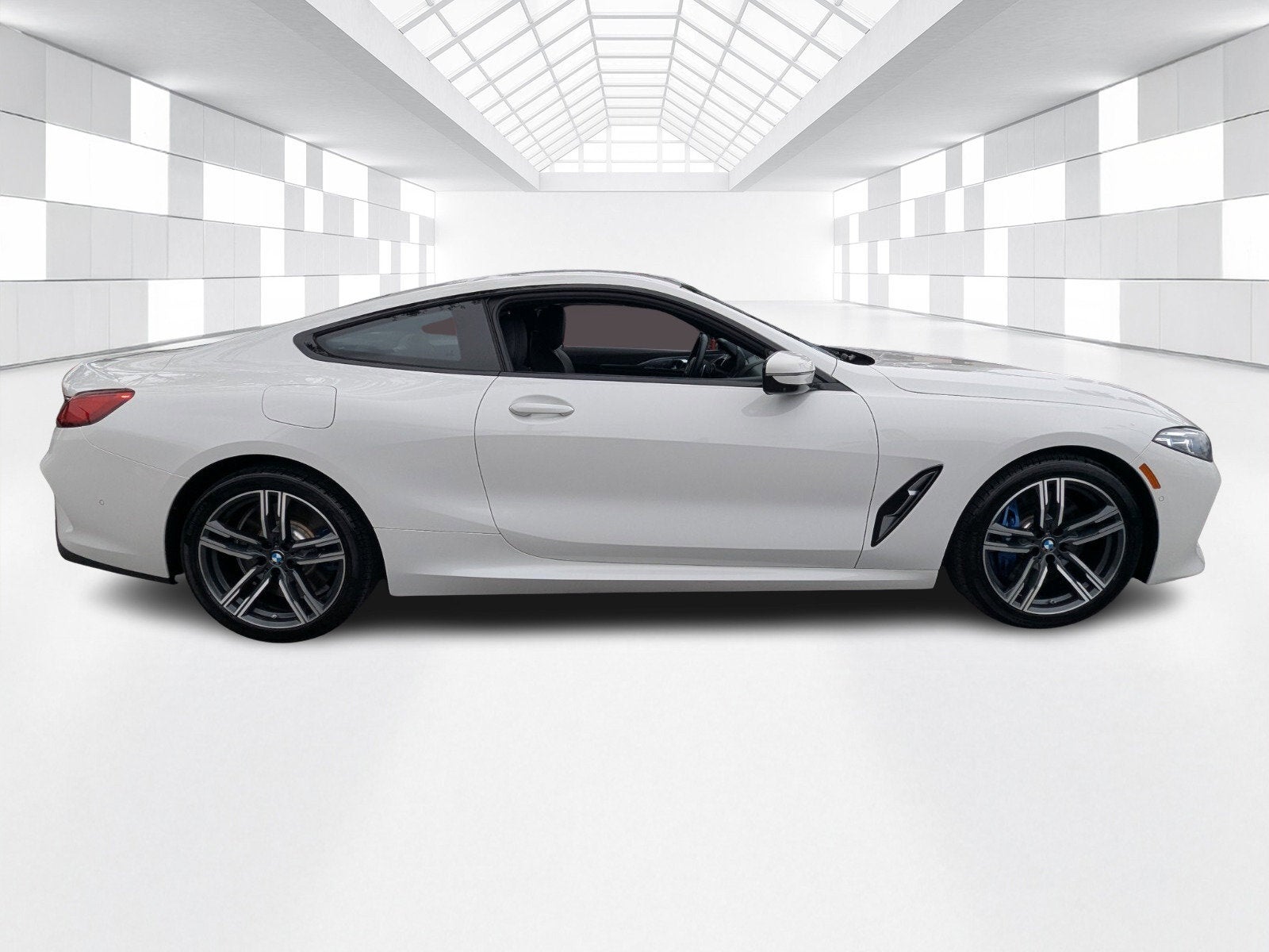 2024 BMW 8 Series 840i