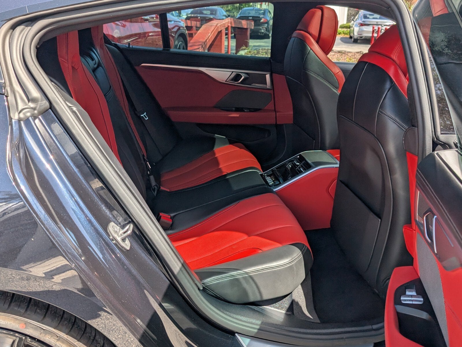 2023 BMW 8 Series 840i