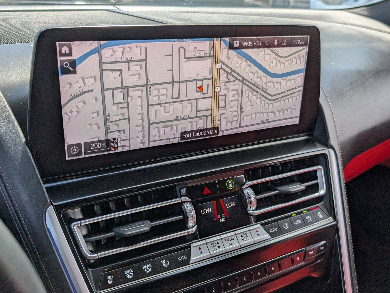 2023 BMW 8 Series 840i