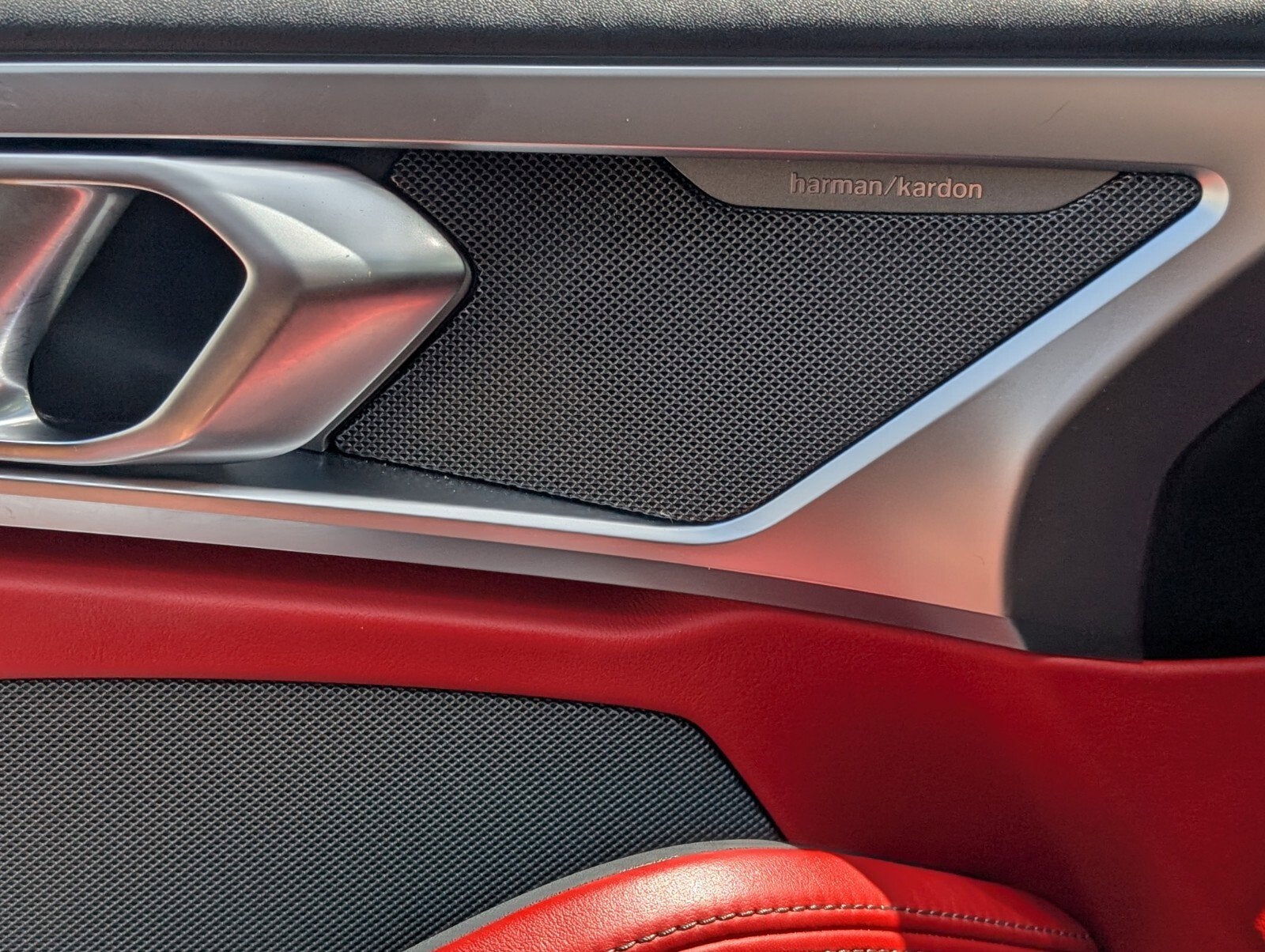 2023 BMW 8 Series 840i