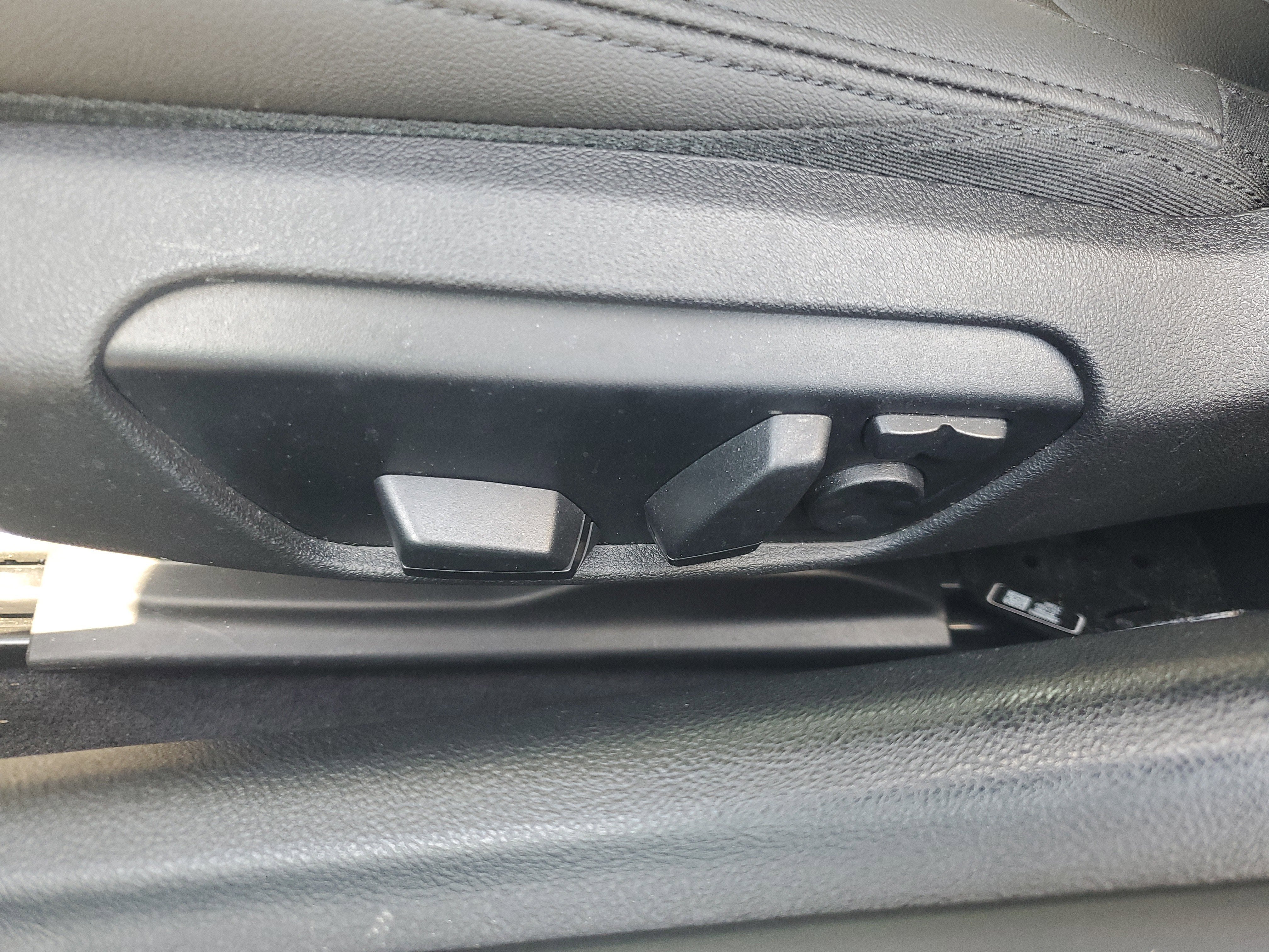 2025 BMW Z4 sDrive30i