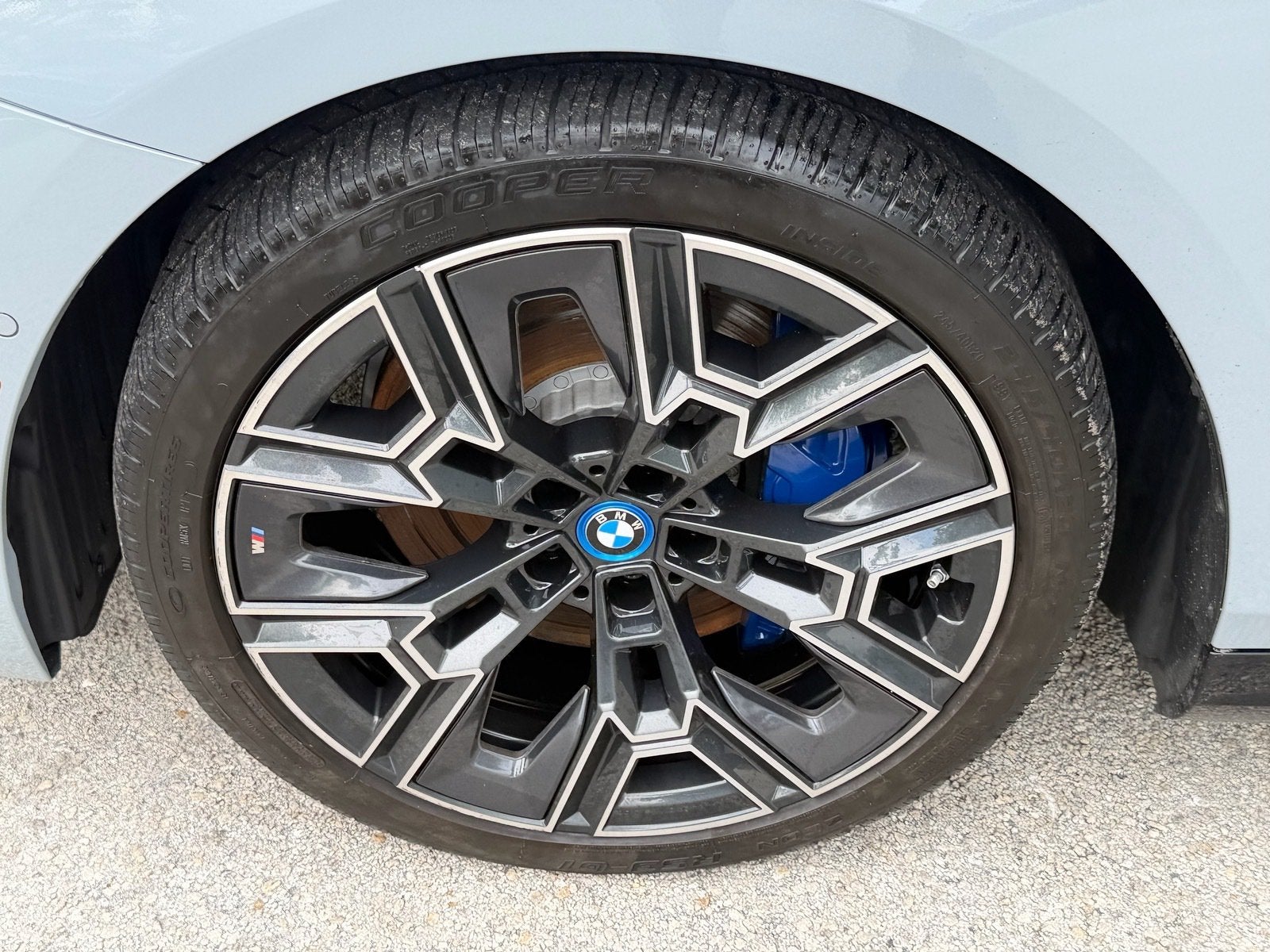 2024 BMW i5 eDrive40