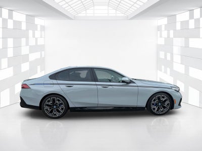 2024 BMW i5 eDrive40