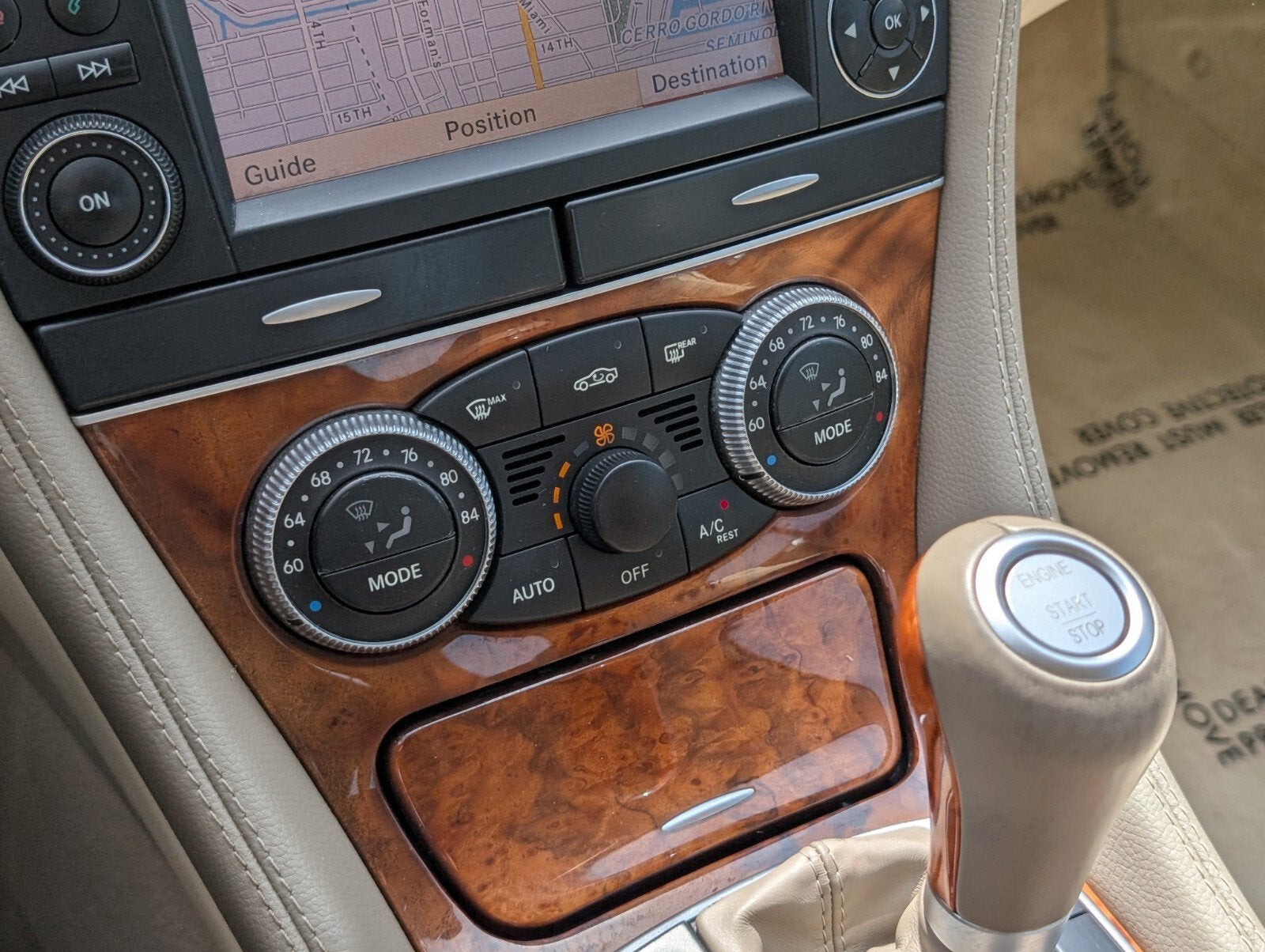 2009 Mercedes-Benz SL-Class V8