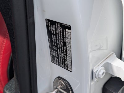 2023 Porsche Macan T