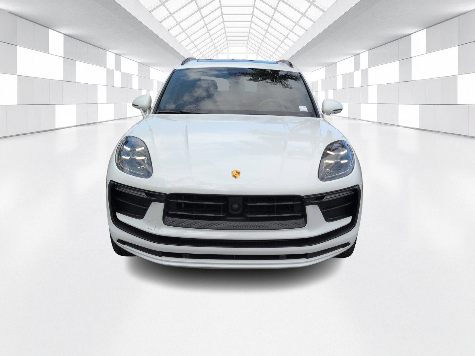 2023 Porsche Macan T
