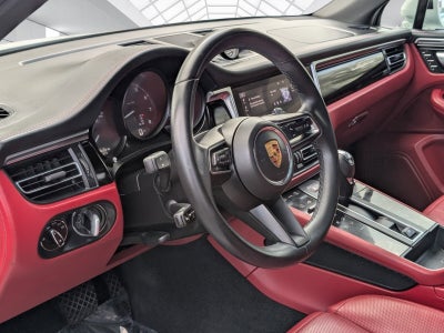 2023 Porsche Macan T