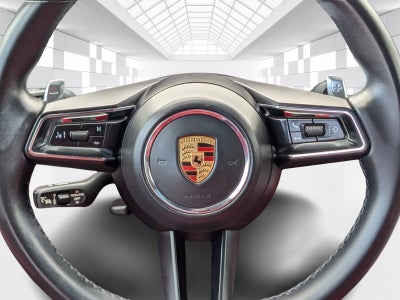 2023 Porsche Macan T