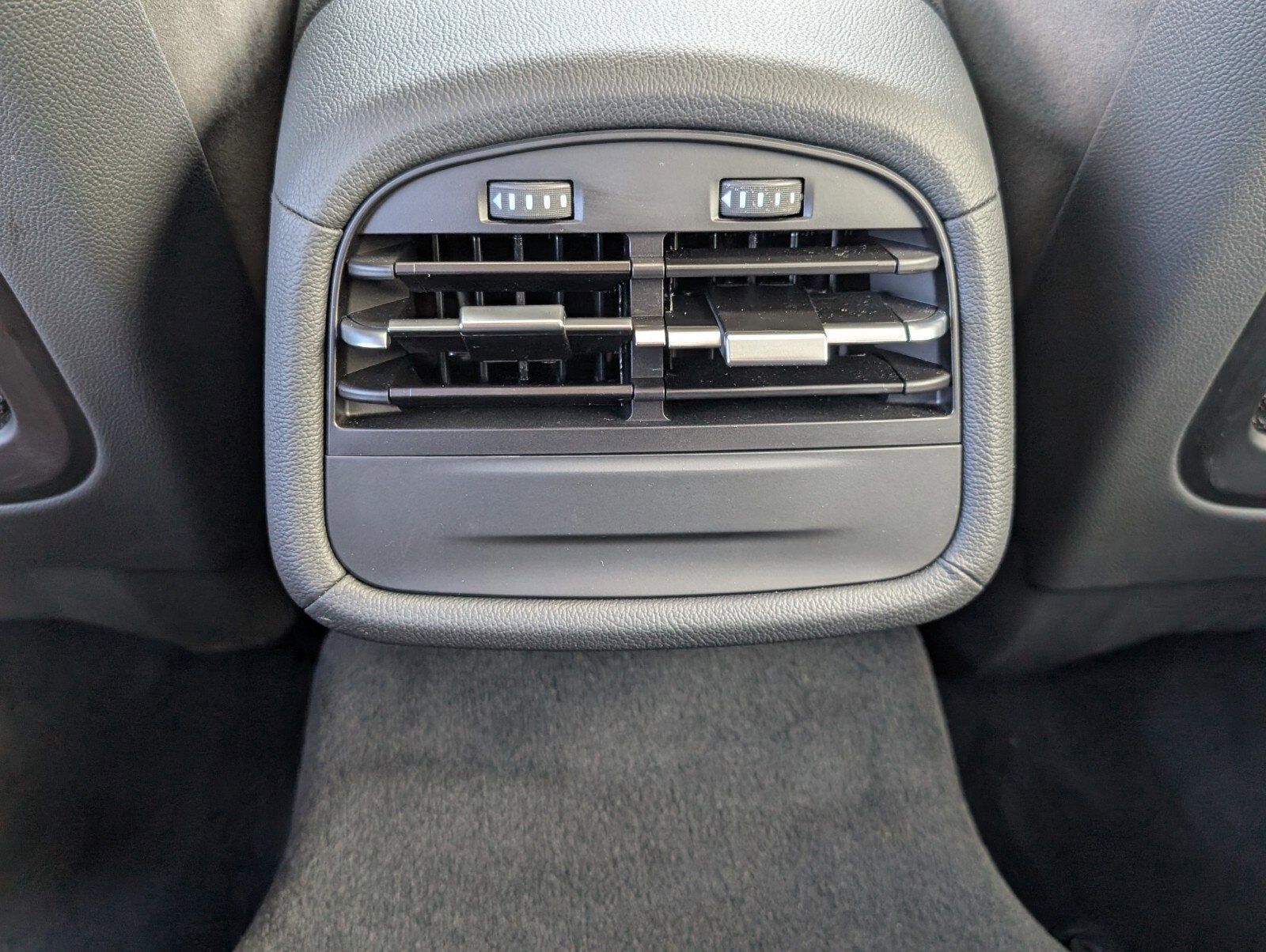 2022 Maserati Ghibli Modena