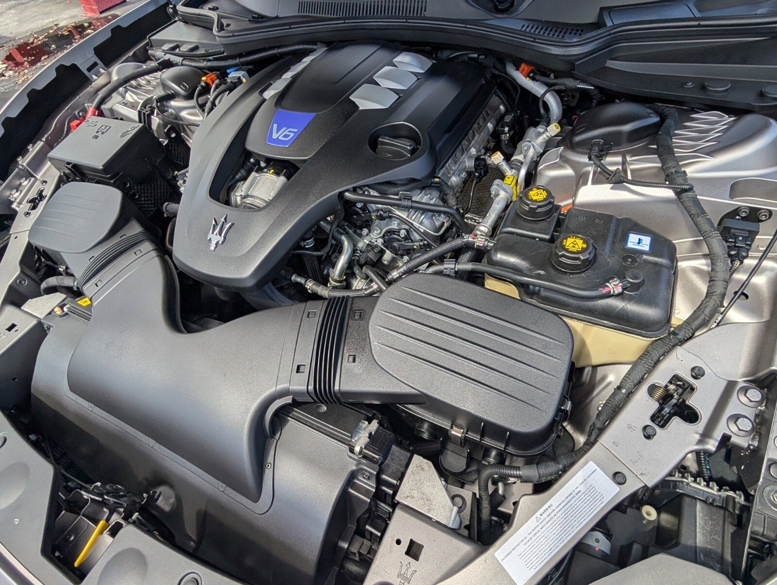 2022 Maserati Ghibli Modena