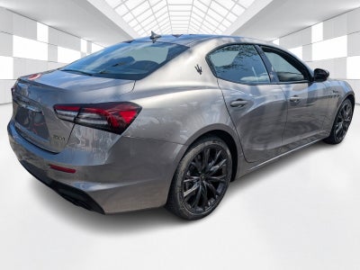 2022 Maserati Ghibli Modena