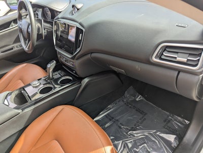 2022 Maserati Ghibli Modena