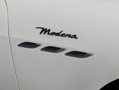 2022 Maserati Ghibli Modena