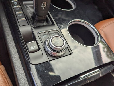 2022 Maserati Ghibli Modena