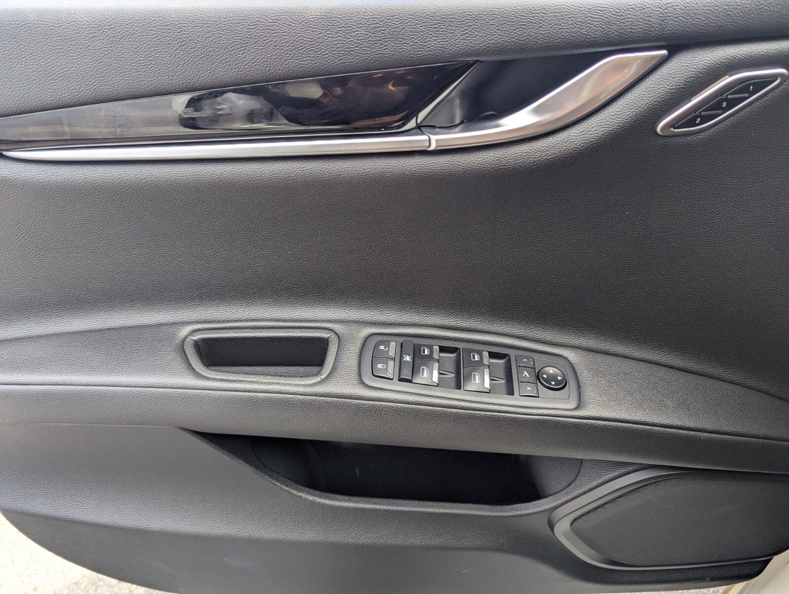 2022 Maserati Ghibli Modena