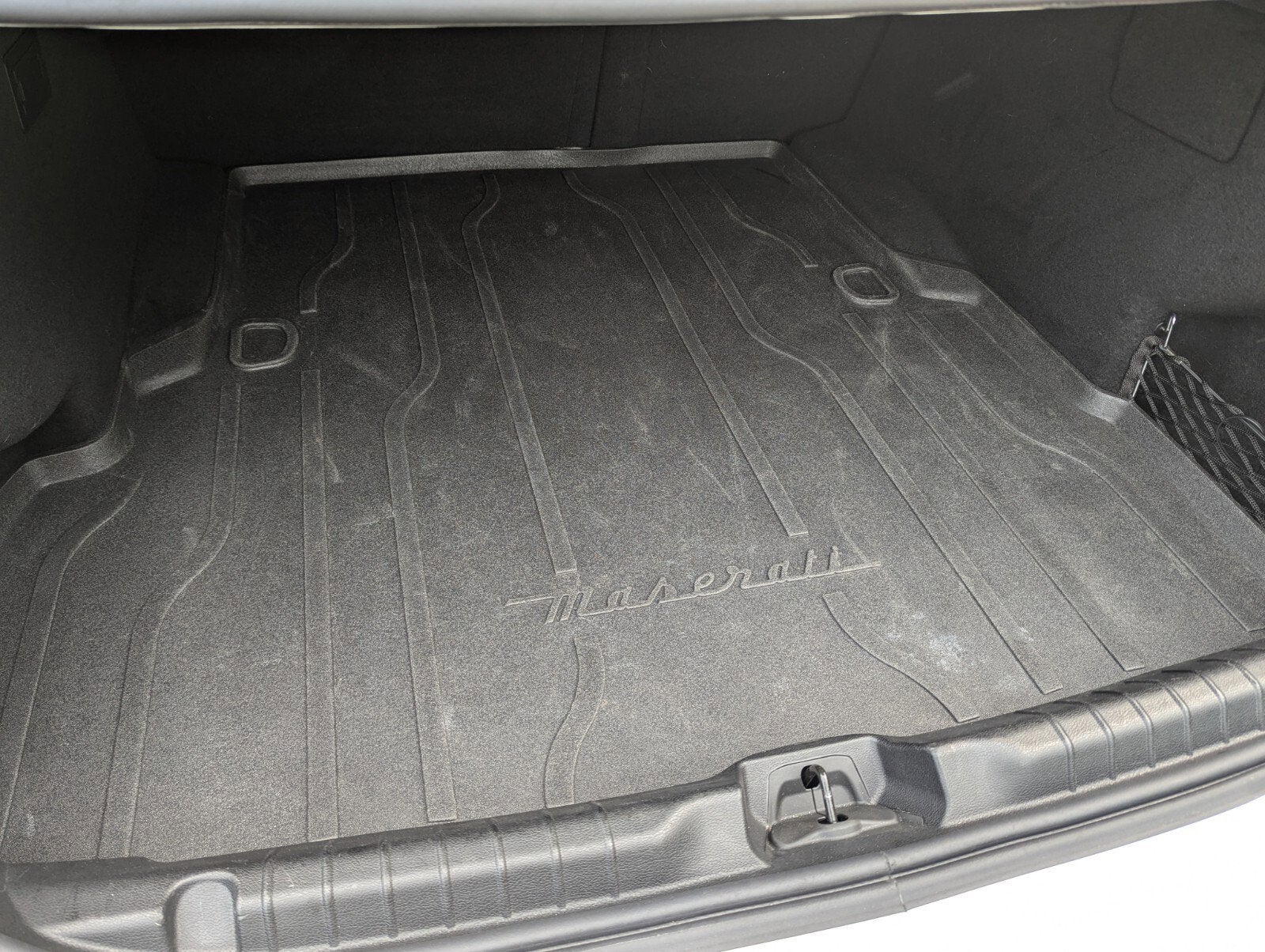 2022 Maserati Ghibli Modena