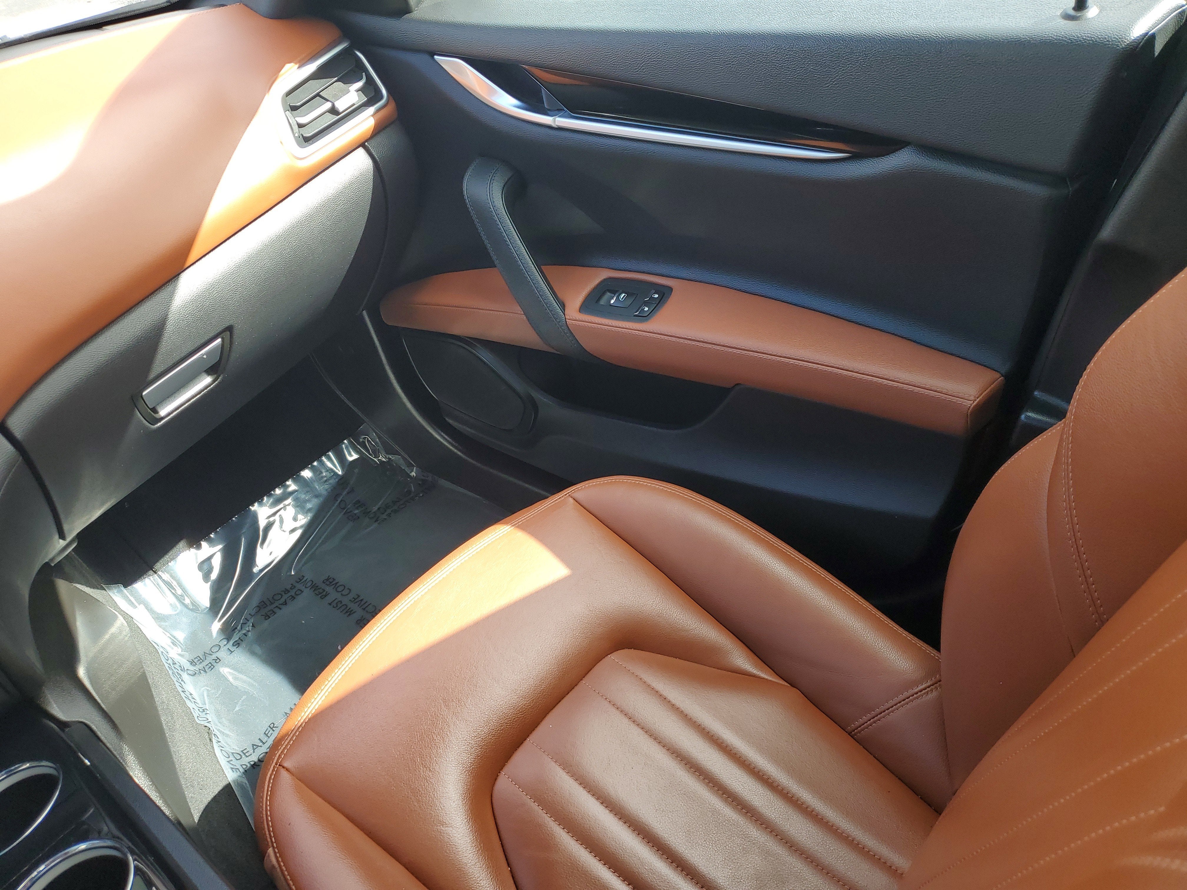 2022 Maserati Ghibli Modena